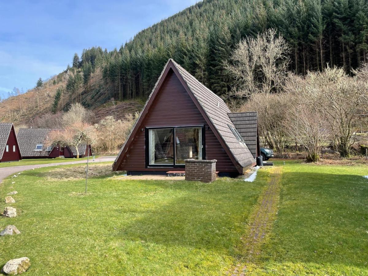 Caledonia Lodge Spean Bridge Buitenkant foto